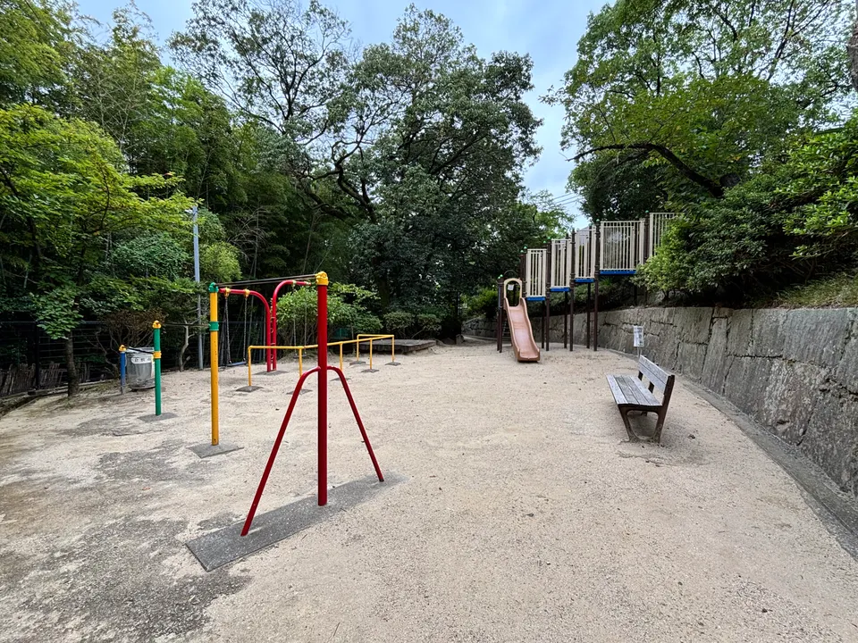 鶴形山公園の外観